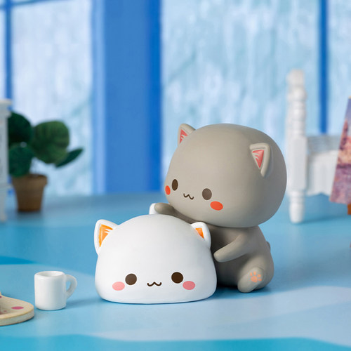 蜜桃猫情侣礼物卡通摆件盲盒手办