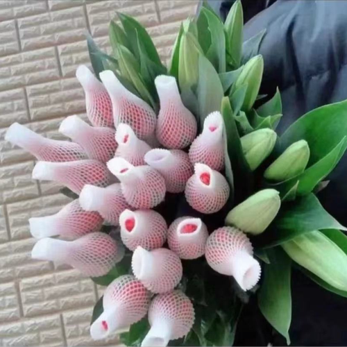 粉玫瑰套餐配草1扎百合直播卖花