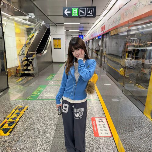 BESOBER 蓝色百搭设计感短款连帽开衫女2026春秋修身拉链卫衣外套