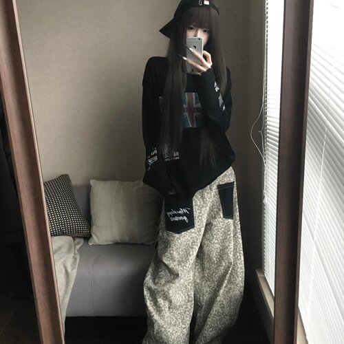 美式复古国旗人像印花圆领女
