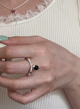 韩版小众设计黑色松子戒指女冷淡风个性简约时尚潮人百搭开口指环