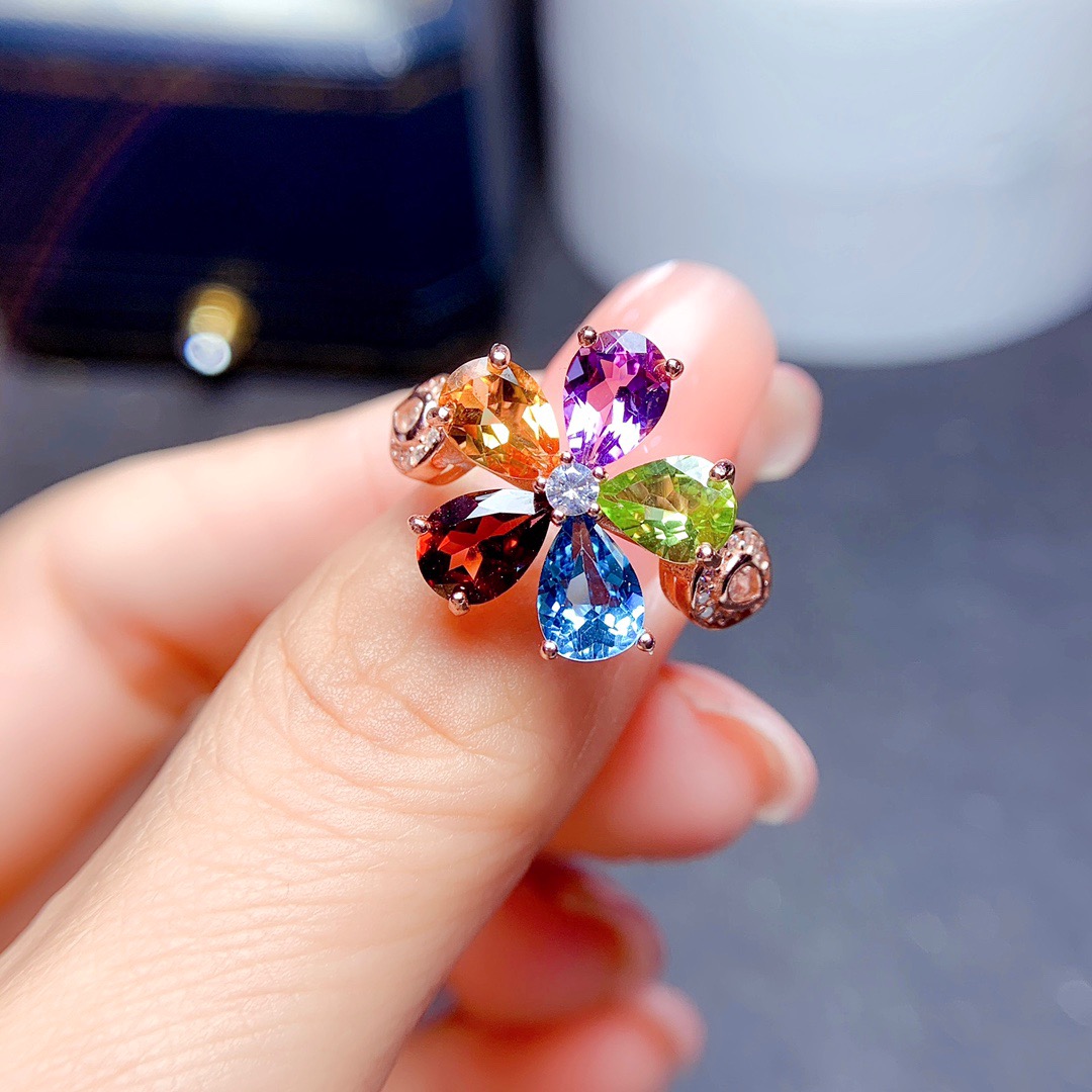 天然彩宝戒指925纯银镶嵌石榴石