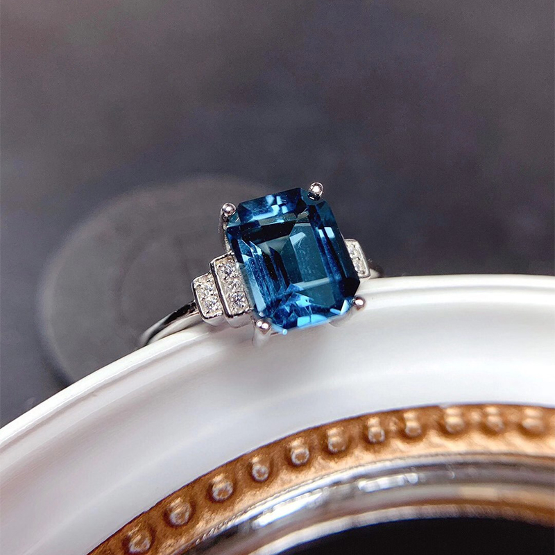 天然伦敦蓝水晶日韩风托帕石戒指