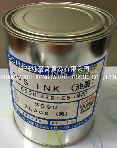 对聚烯烃类材质的附着性优秀。 油墨皮膜强韧，耐磨耗性佳。 耐油性，耐酒精性与耐化学药品性优秀。 耐候性，耐水性，耐湿性好。
