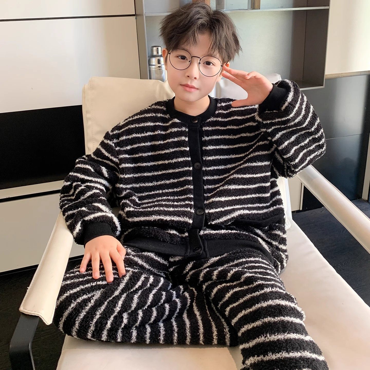 法国Uamtor男童秋冬珊瑚绒睡衣套装2025新款大童开衫法兰绒家居服