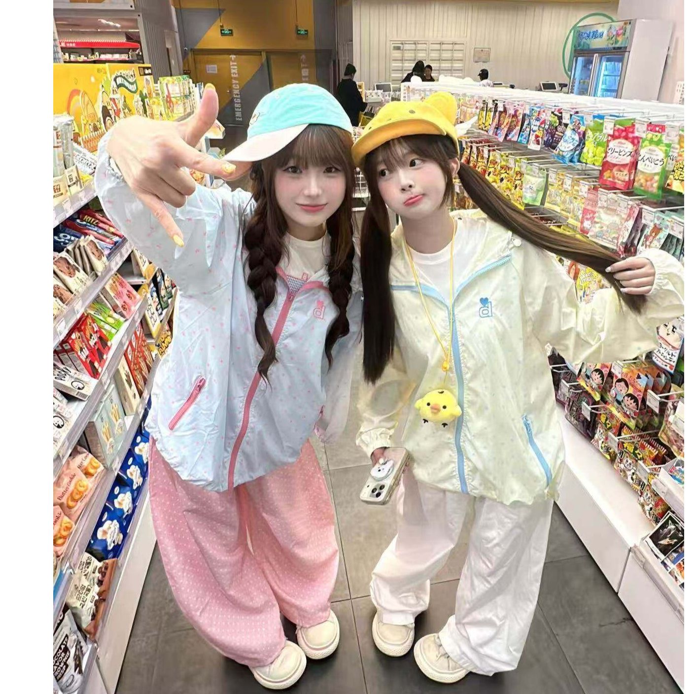 日系撞色波点小猫连帽防晒衣女夏季宽松设计防紫外线轻盈透气外套