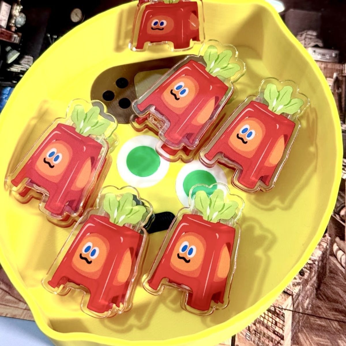 五月天周边卜卜pp夹亚克力高颜值