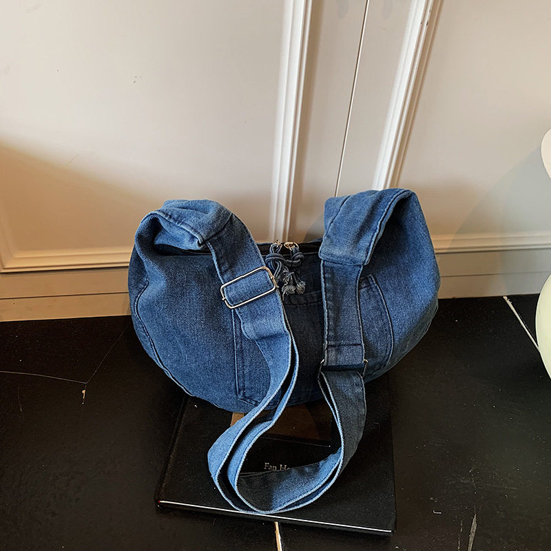 新款牛仔布百搭简约单肩包女大容量文艺复古慵懒风斜挎包大挎包,箱包皮具/热销女包/男包,通用款女包,淘宝优惠券,粉丝福利购,淘宝优惠卷