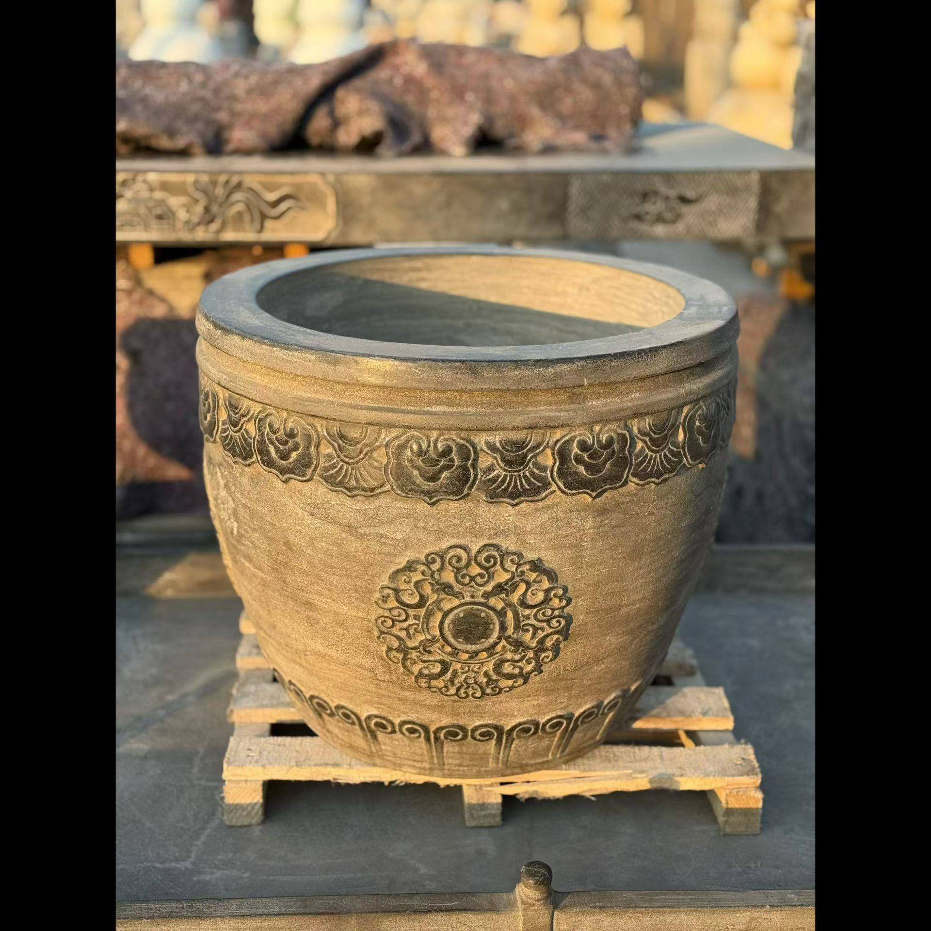 石雕仿古复古青石鱼缸石缸鱼盆石盆圆盆门海摆件做旧摆放庭院别墅
