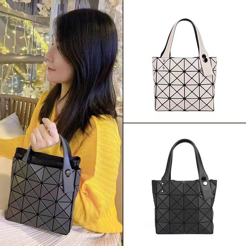 日本新款女包几何菱格包时尚个性链条手提单肩包简约小方盒格子包