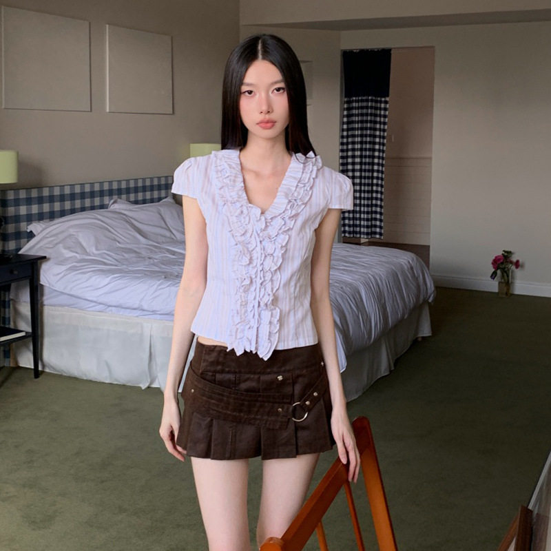条纹V领花边抽褶短袖衬衫女