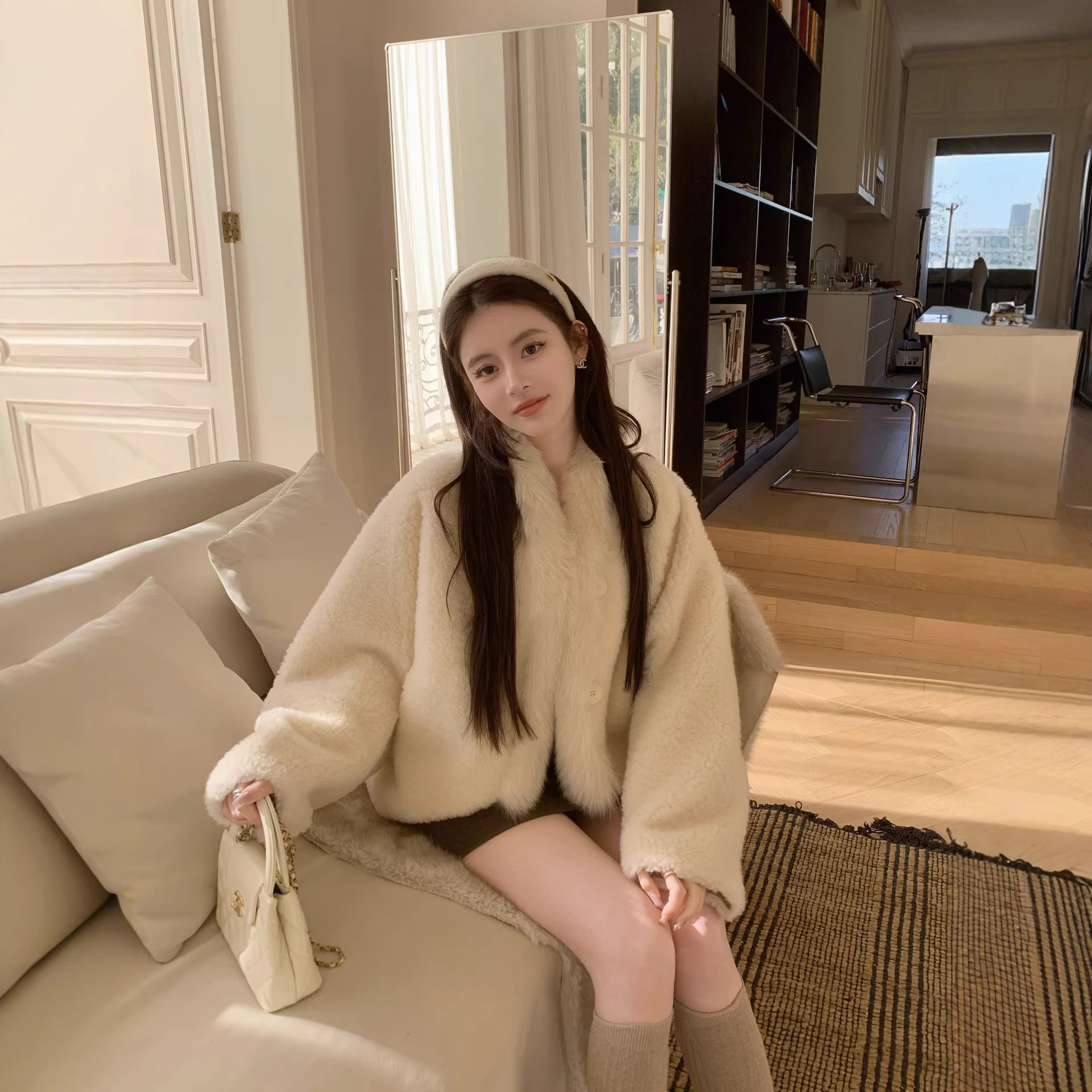 2026新款羊羔毛羊剪绒皮毛一体真貉子毛毛领皮草外套女斗篷大衣