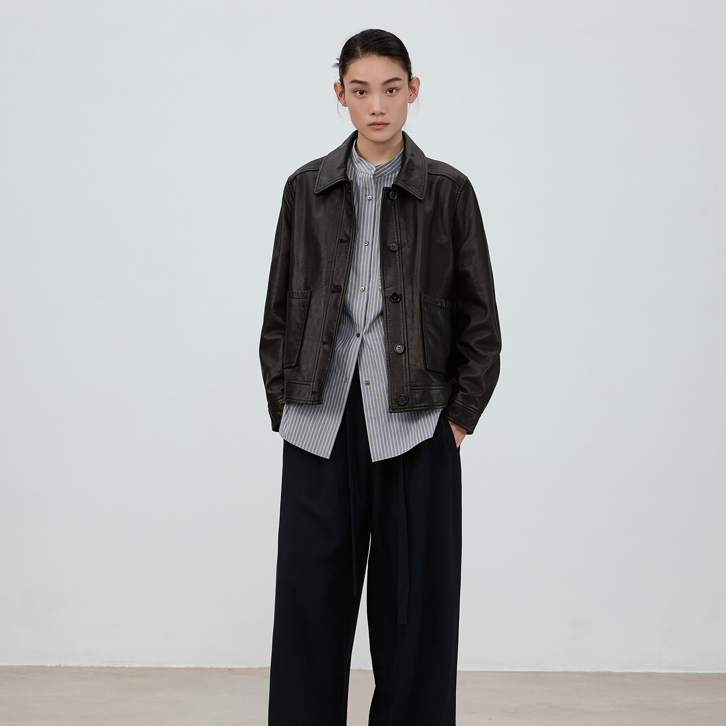 海宁皮衣头层绵羊皮真皮皮衣外套女短206春秋季翻领黑色皮夹克