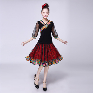 中老年民族风跳舞衣服舞蹈演出服装 广场舞服装 女夏季 裙子套装 新款