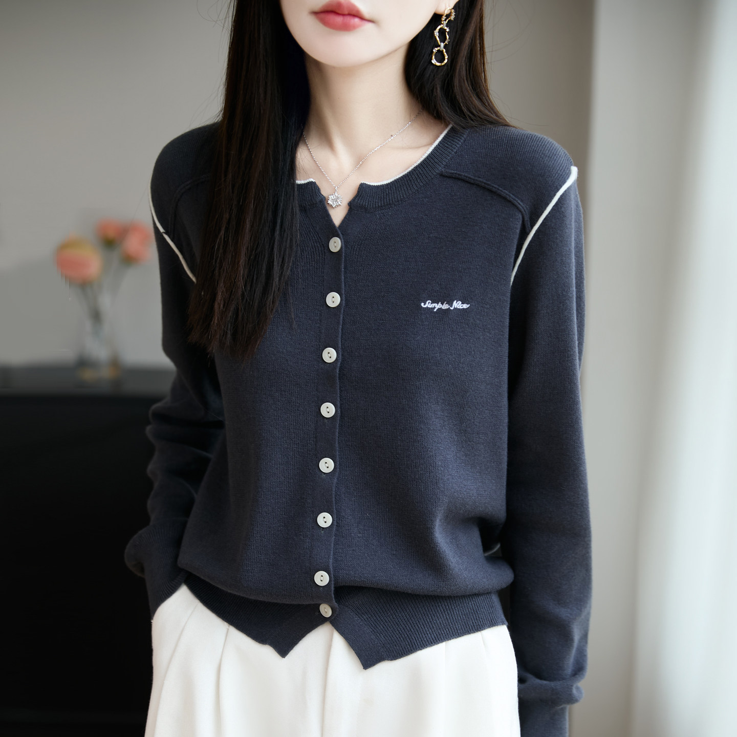 春秋刺绣字母针织开衫女显瘦外套