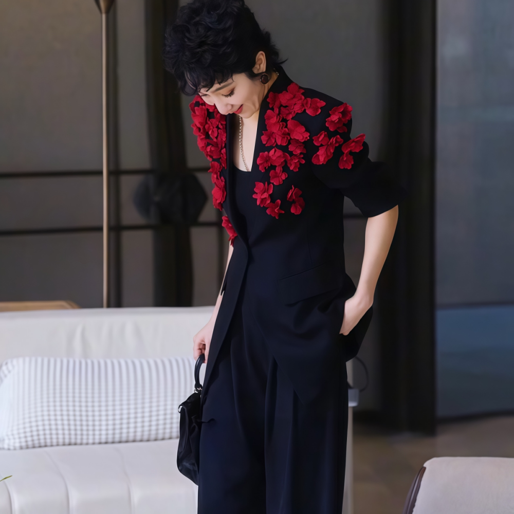 2026年春季新款韩系轻熟风重工感黑色立体花西装外套直筒裤套装女