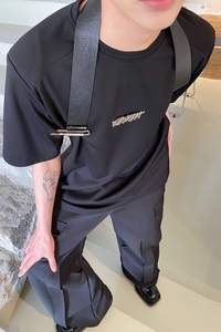 夏季自制小众金属锁扣皮背带圆领垫肩短袖男T恤简约上衣3624P85图片