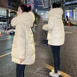 今年流行羽绒服2024年新款女款短款宽松加厚小个子白鸭绒冬季外套