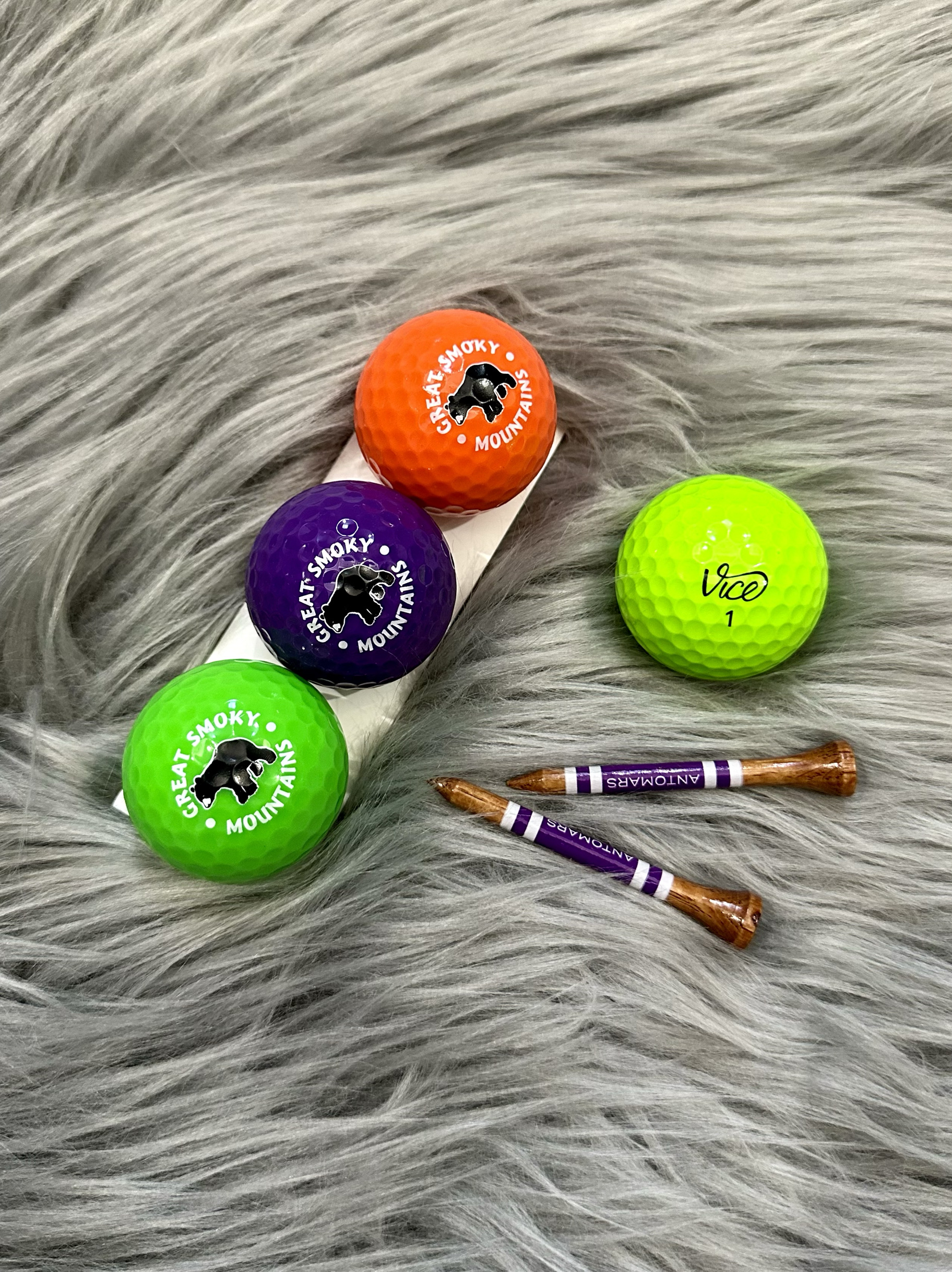 现货美国进口彩色北极熊组合vs 绿Vice 高尔夫球限量版全新新球