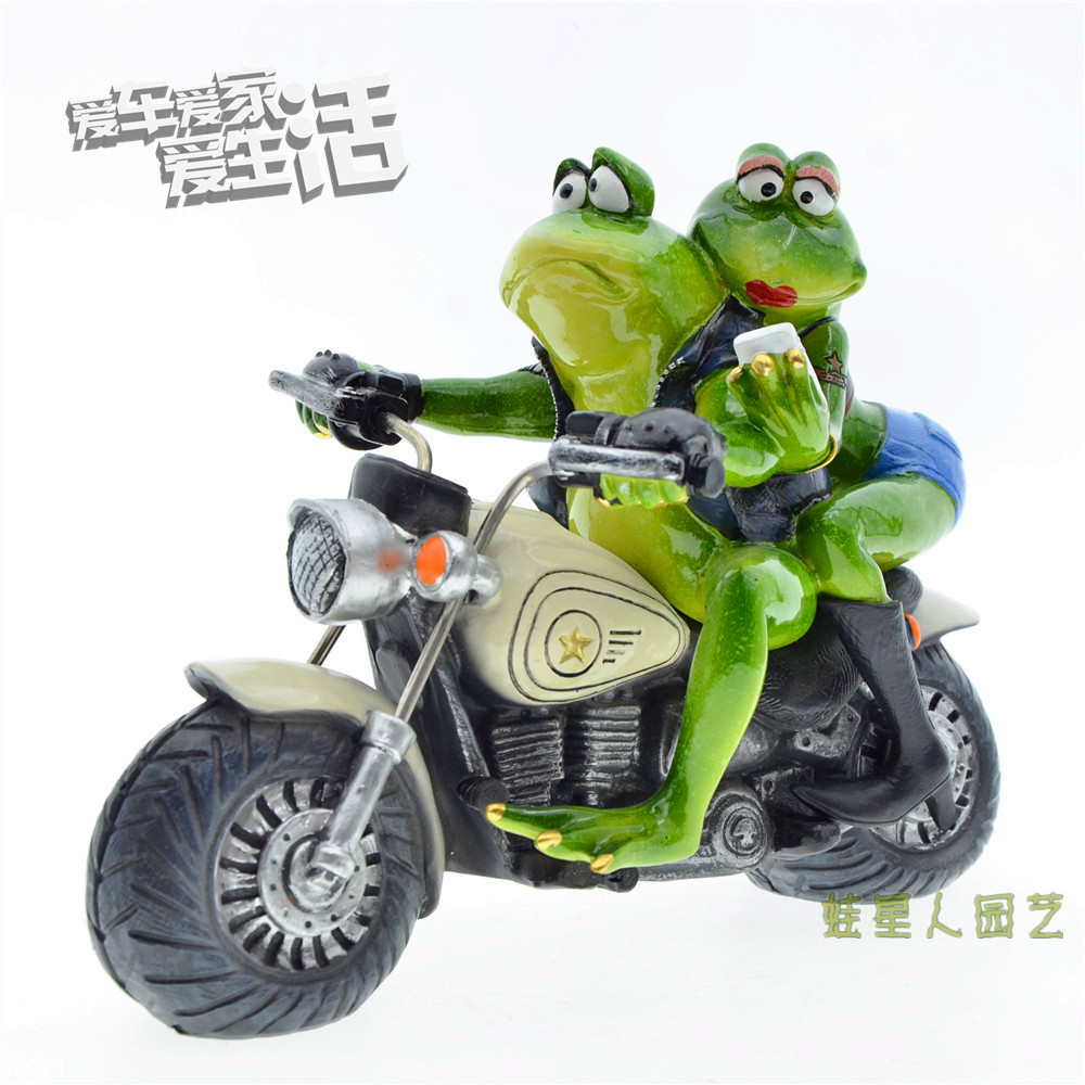 阳台小花园装饰品创意减压男女骑摩托车青蛙丑萌牛蛙情侣摆件客厅