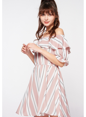 cache正品甜美度假风荷叶边条纹露肩飘逸短裙连衣裙夏 7379006