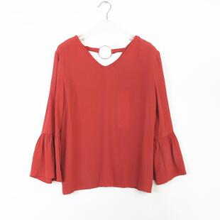 艾格伊品专柜甜美度假风小露背V领七分袖春夏衬衫女8A0114008