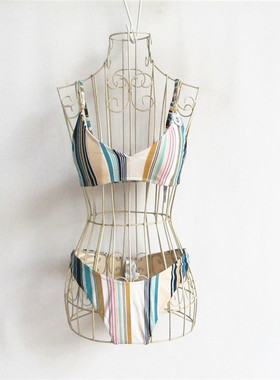 F21系列专柜正品C-5-14-1-2竖纹可卸胸垫泡温泉女分体泳衣223129