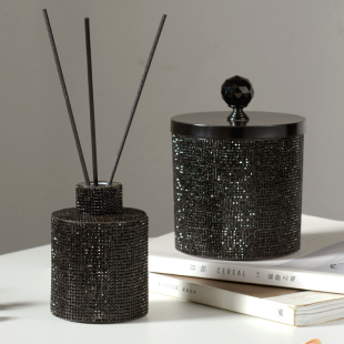 香薰蜡烛大号礼盒玻璃杯礼品小众高级卧室家用送礼生日礼物伴手礼