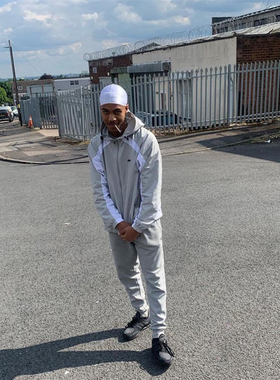 Corteiz 夏季休闲运动套装连帽外套短裤街头健身服恶魔岛男女同款