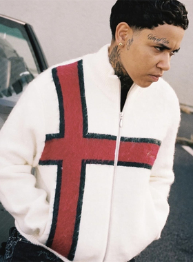 Corteiz 开衫男女款 lux knit zip up-White白红十字针织白色外套