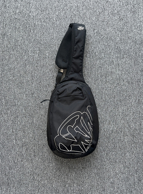 SYNA 新款街头男女款胸包印花黑色斜挎包时尚百搭休闲运动单肩包