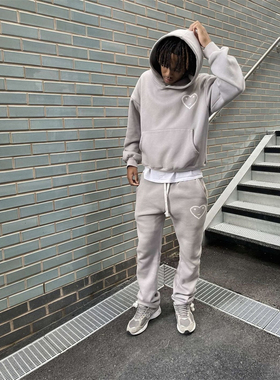 Carsicko秋冬季高街爱心刺绣连帽卫衣长裤宽松休闲套装潮牌高品质