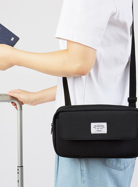 韩国antennashop简约旅行斜挎包现金卡证件大容量全家护照收纳包