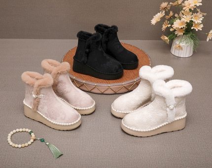 民族风松糕厚底绣花加绒保暖古风汉服旗袍7厘米高跟棉短靴