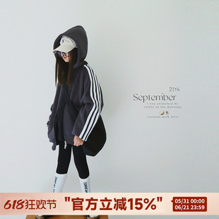 H AND E 原创童装灰色运动风加绒外套女童2026春季新款连帽上衣