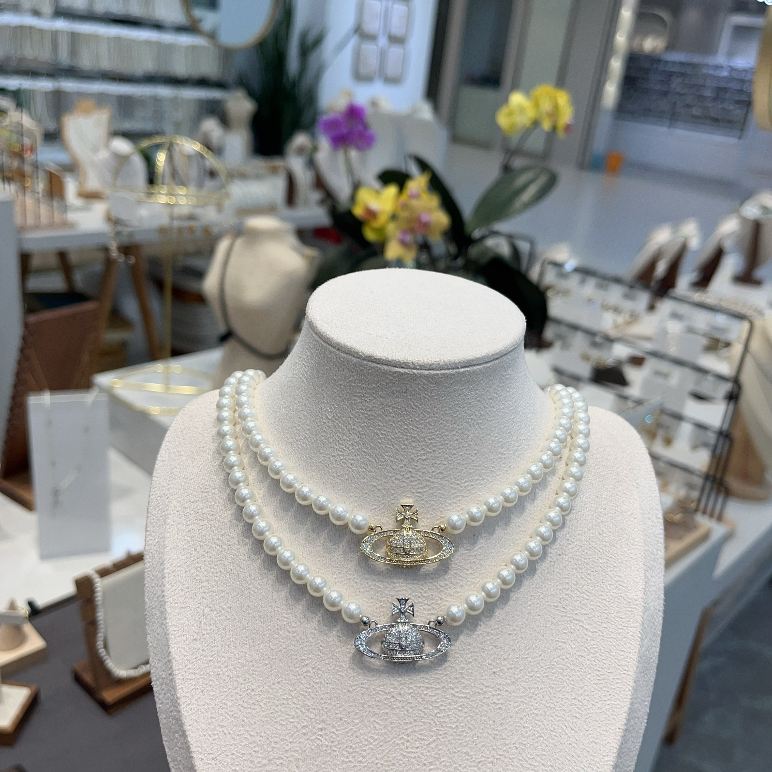 新款欧阳娜娜明星同款满钻西太后颈链灰色土星珍珠项链女