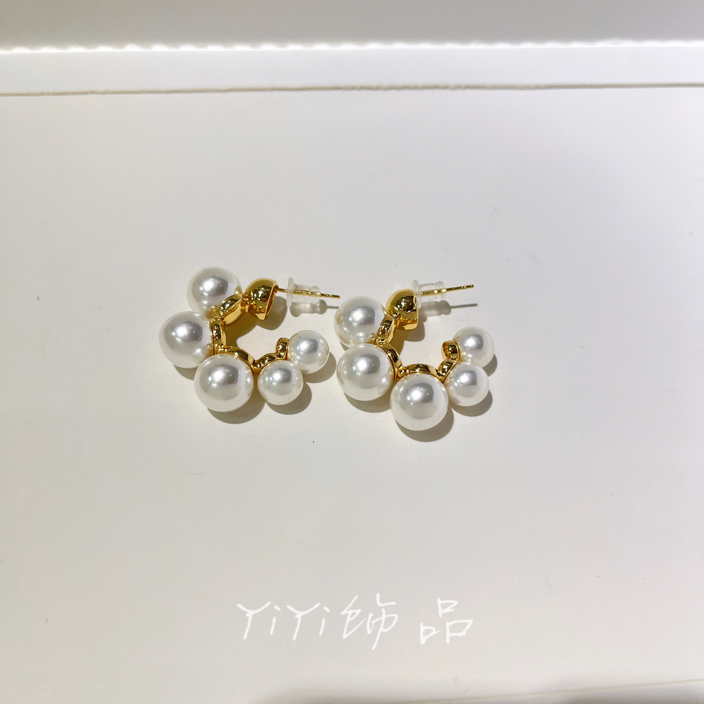 爆款C圈大珍珠耳环女高级感法式名媛风耳钉轻奢时尚气质圆圈耳饰