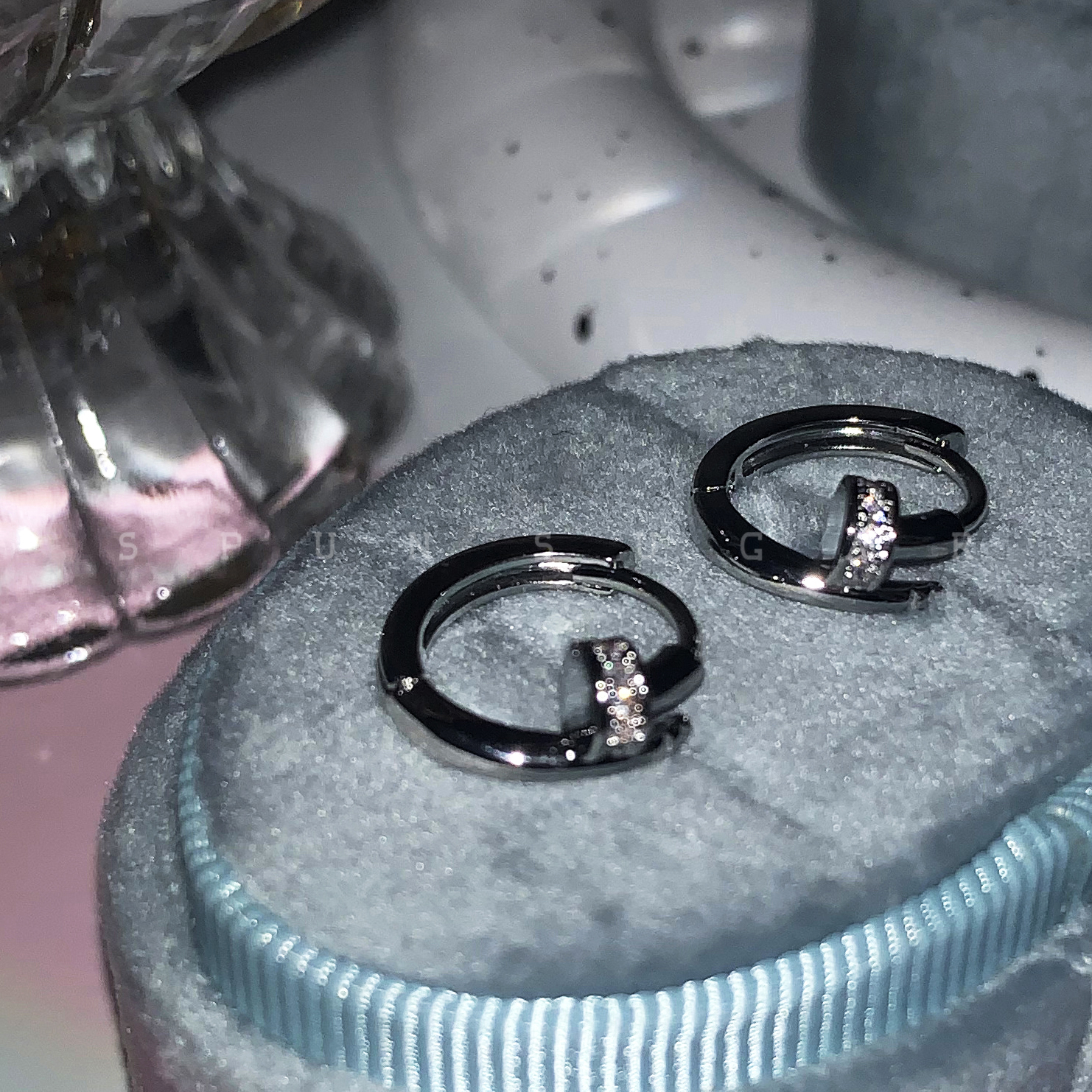 闪钻钉子耳饰女耳环小众设计高级