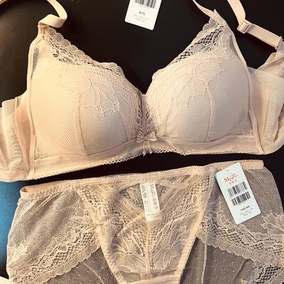 曼70A 75A 75B 80A 80B超强聚拢上薄下厚无钢圈调整20812362