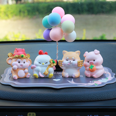 蛇年生肖汽车摆件创意可爱