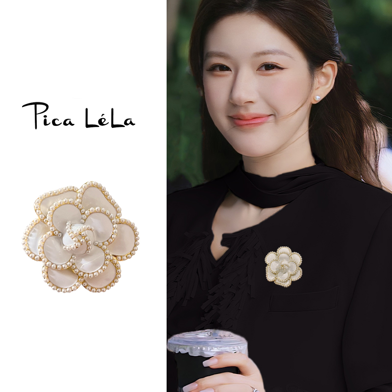 小香风气质山茶花胸针女