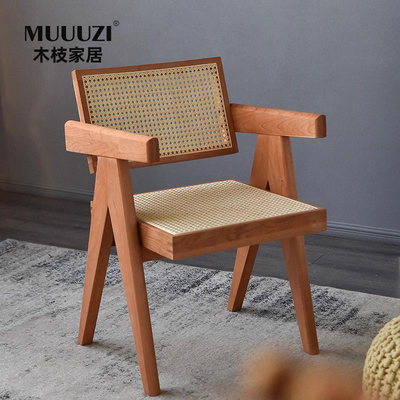 CHANDIGARH昌迪加尔餐椅侘寂风樱桃木白蜡木原木全实木经典网红椅