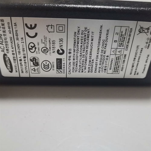 900X3L3星超级本电源适配器充电器线900X3L-K03 K04 19V2.1A