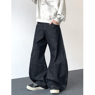 美式痞帅泼墨做旧解构拼接三条杠弯刀牛仔裤男款设计感宽松阔腿裤