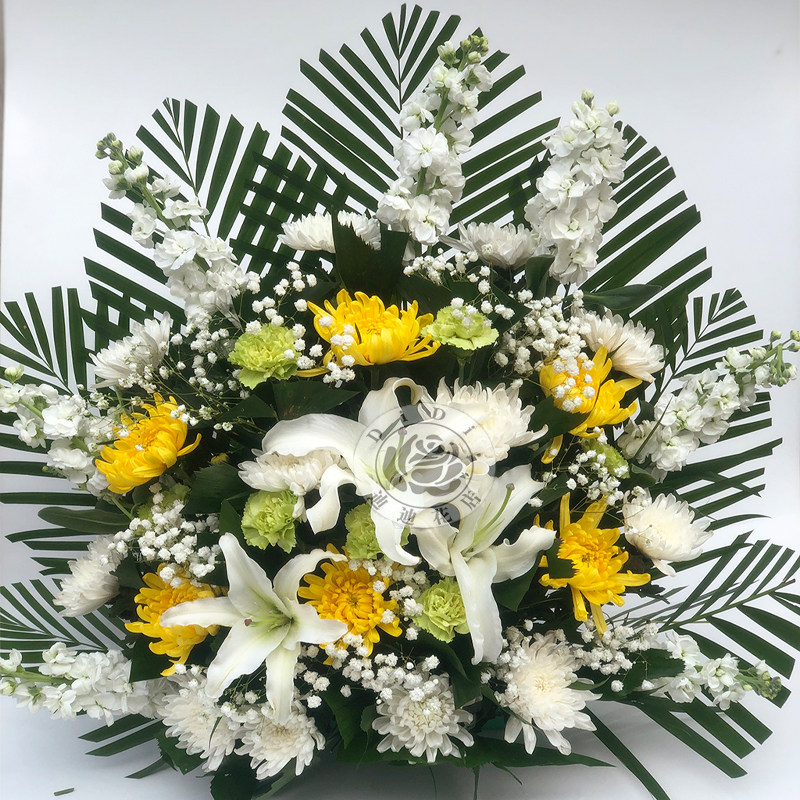 清明节扫墓扇面花篮下葬去世花篮扇形白菊祭扫北京同城鲜花店速递