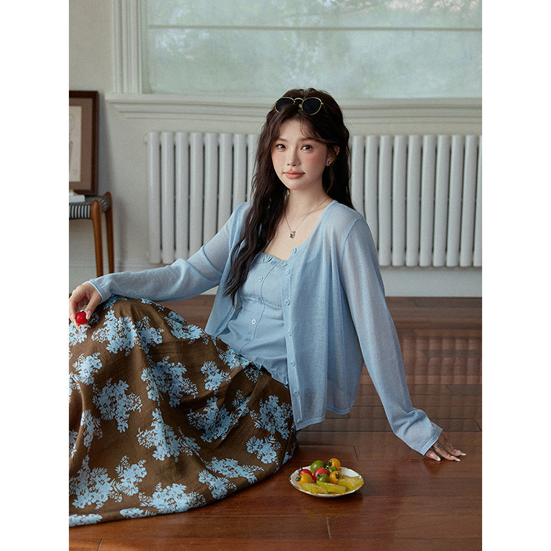 夏大大大码蓝色百搭针织开衫女2025夏季新款吊带外搭薄款开衫上衣