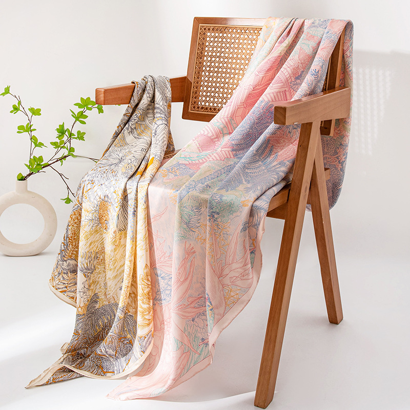 桑蚕丝真丝丝巾国风礼盒复古披肩印花感140大方巾送长辈