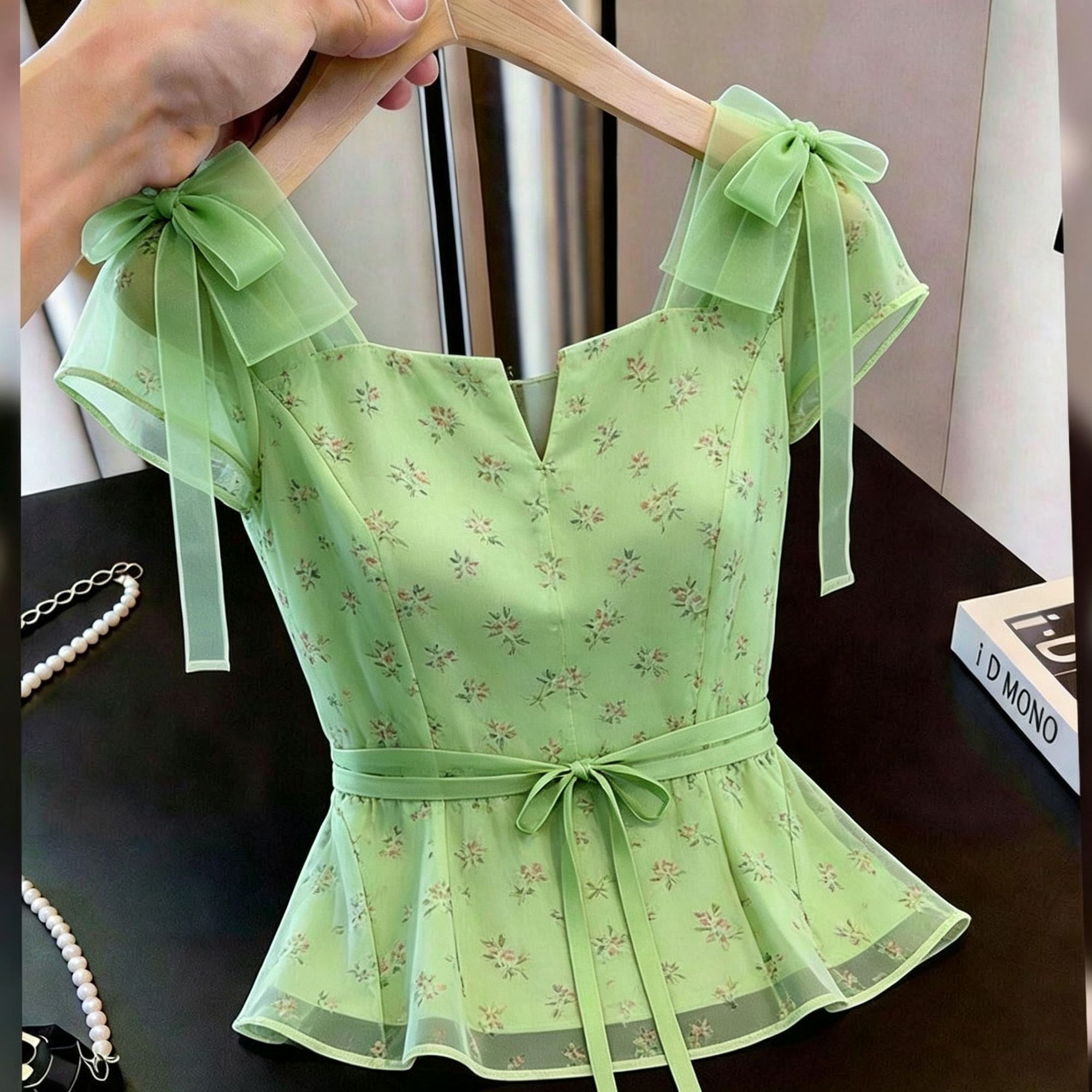 夏季绿色碎花网纱蝴蝶结显瘦衬衫