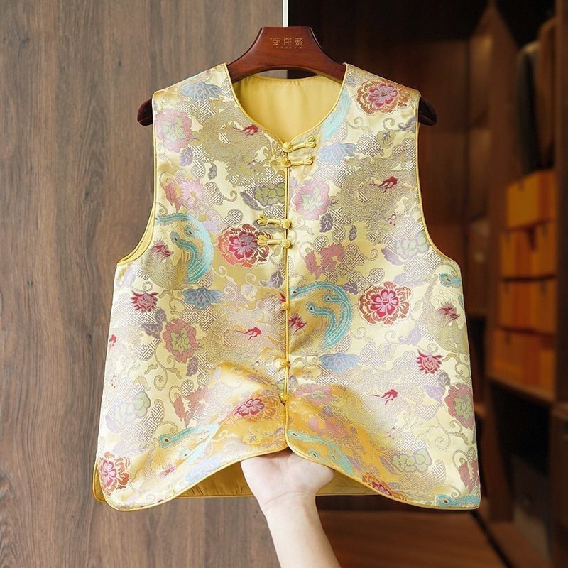 新中式马甲黄色金线织锦缎提花