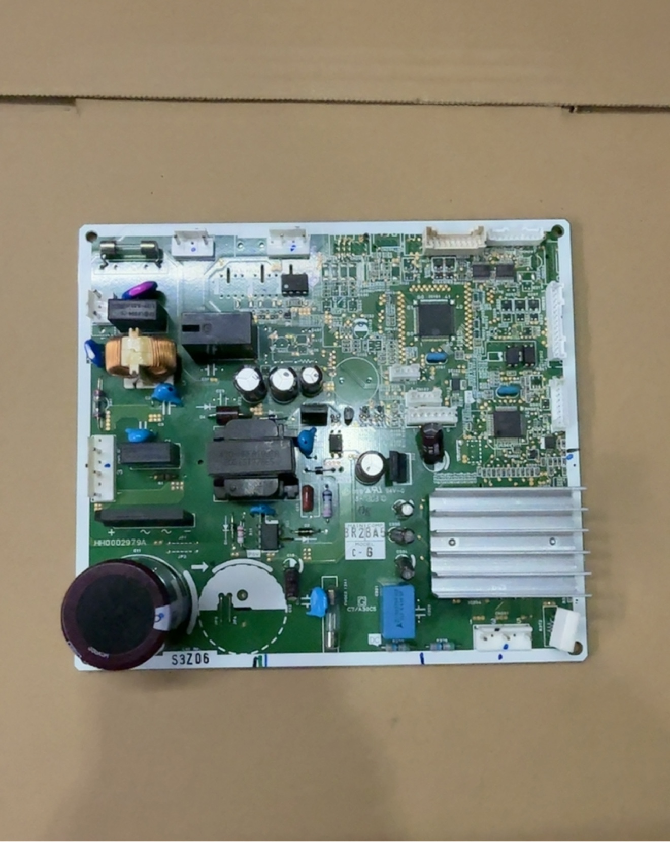 适用Hitachi/日立冰箱配件 HH0002979A主板 电脑板 变频板 控制板